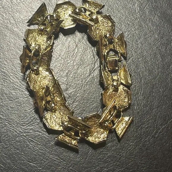 70s MOGHUL Gripoix Glow Etruscan Egyptian Bracelet Vintage Runway - Picture 2 of 5